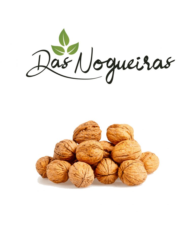 Nueces con Cáscara